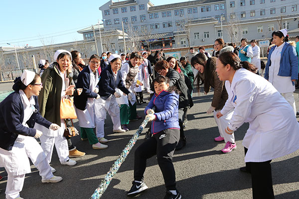 拔河比赛照片.jpg